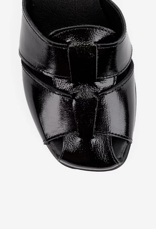 Sandale dama negre din piele lacuita cu toc