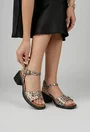 Sandale dama NUR din piele sidefata bej cu animal print