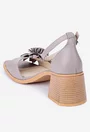 Sandale dama taupe NUR din piele cu ornament floare