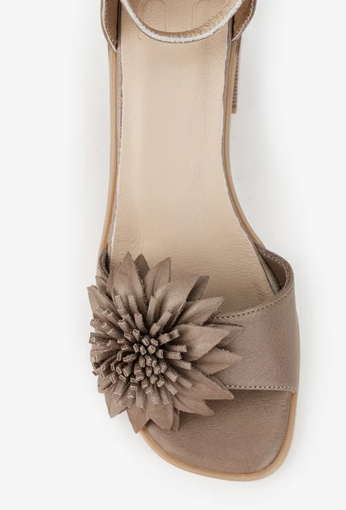 Sandale dama taupe NUR din piele cu ornament floare picture - 6