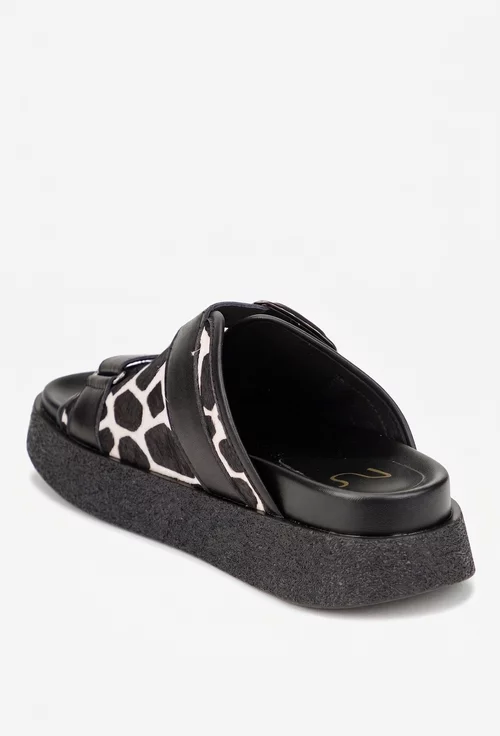 Sandale dama tip papuc NUR din piele neagra cu model animal print