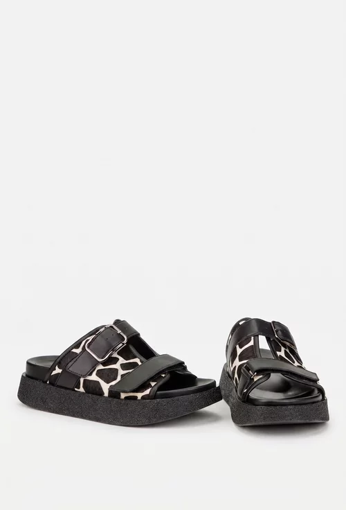 Sandale dama tip papuc NUR din piele neagra cu model animal print