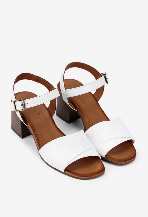Sandale din piele alba cu toc