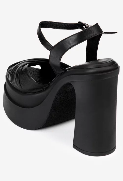 Sandale din piele naturala neagra cu platforma