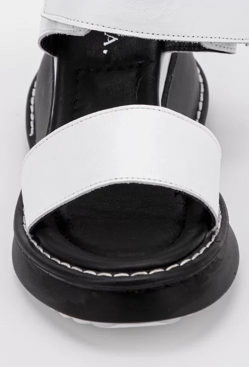 Sandale in tonuri alb negru din piele naturala