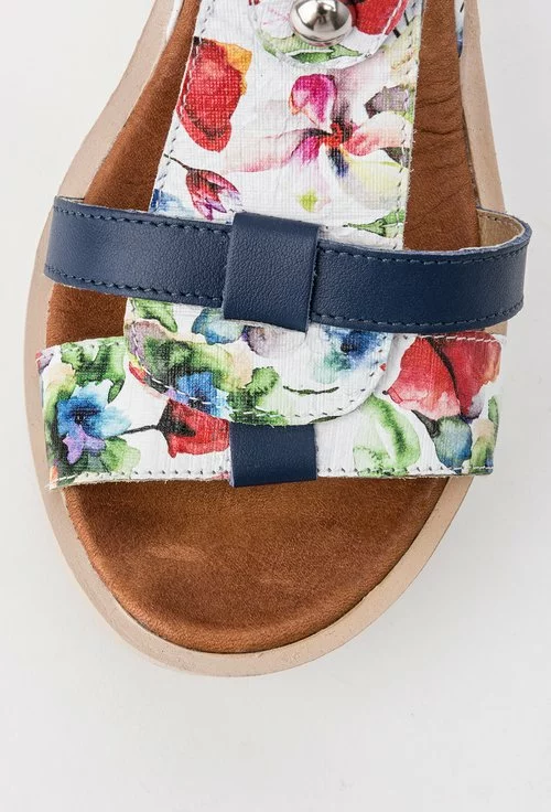 Sandale navy din piele naturala cu imprimeu floral Larise