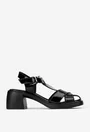 Sandale negre din piele lacuita