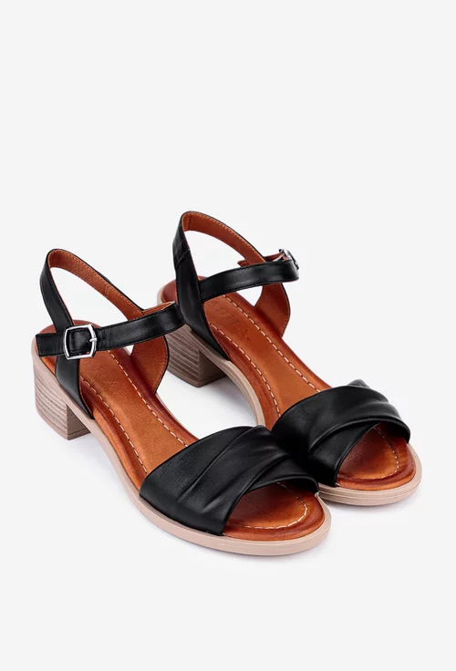 Sandale negre din piele naturala