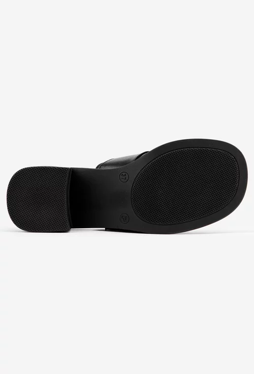 Sandale negre din piele naturala