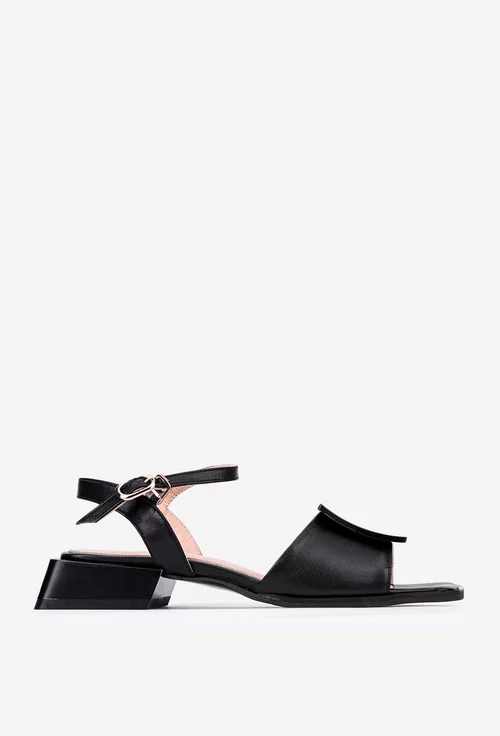 Sandale negre din piele naturala cu ornament