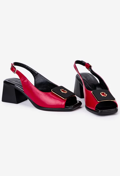 Sandale rosii din piele cu ornament