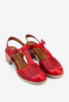 Sandale rosii din piele cu varful acoperit