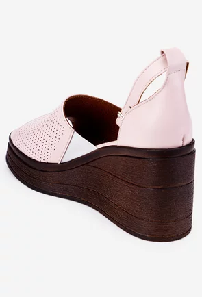 Sandale roz din piele cu platforma