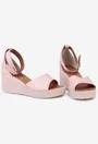 Sandale roz pudra din piele prevazute cu platforma