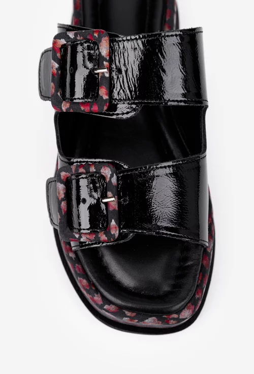 Sandale stil papuc dama NUR negre din piele lacuita