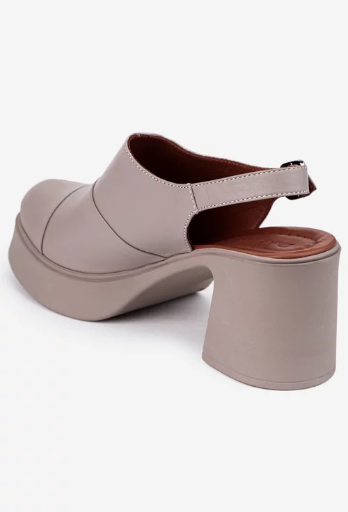 Sandale taupe din piele cu varful acoperit