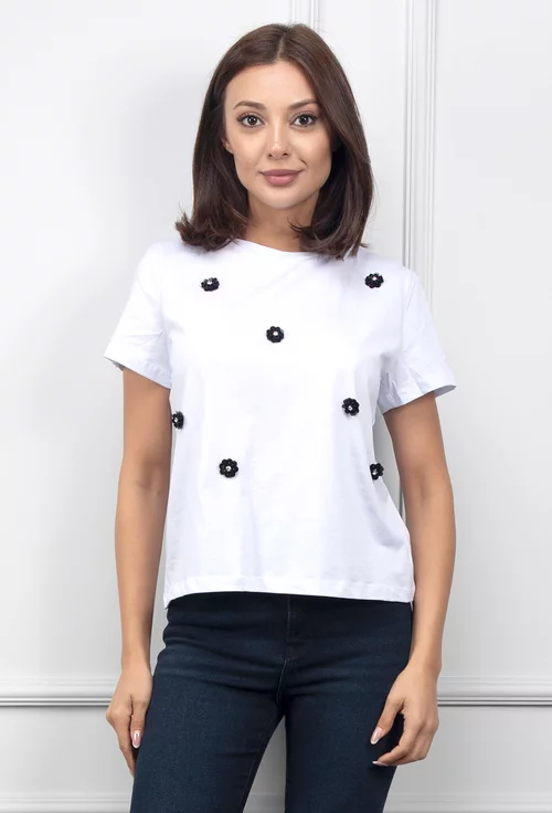 Tricou alb cu ornamente negre