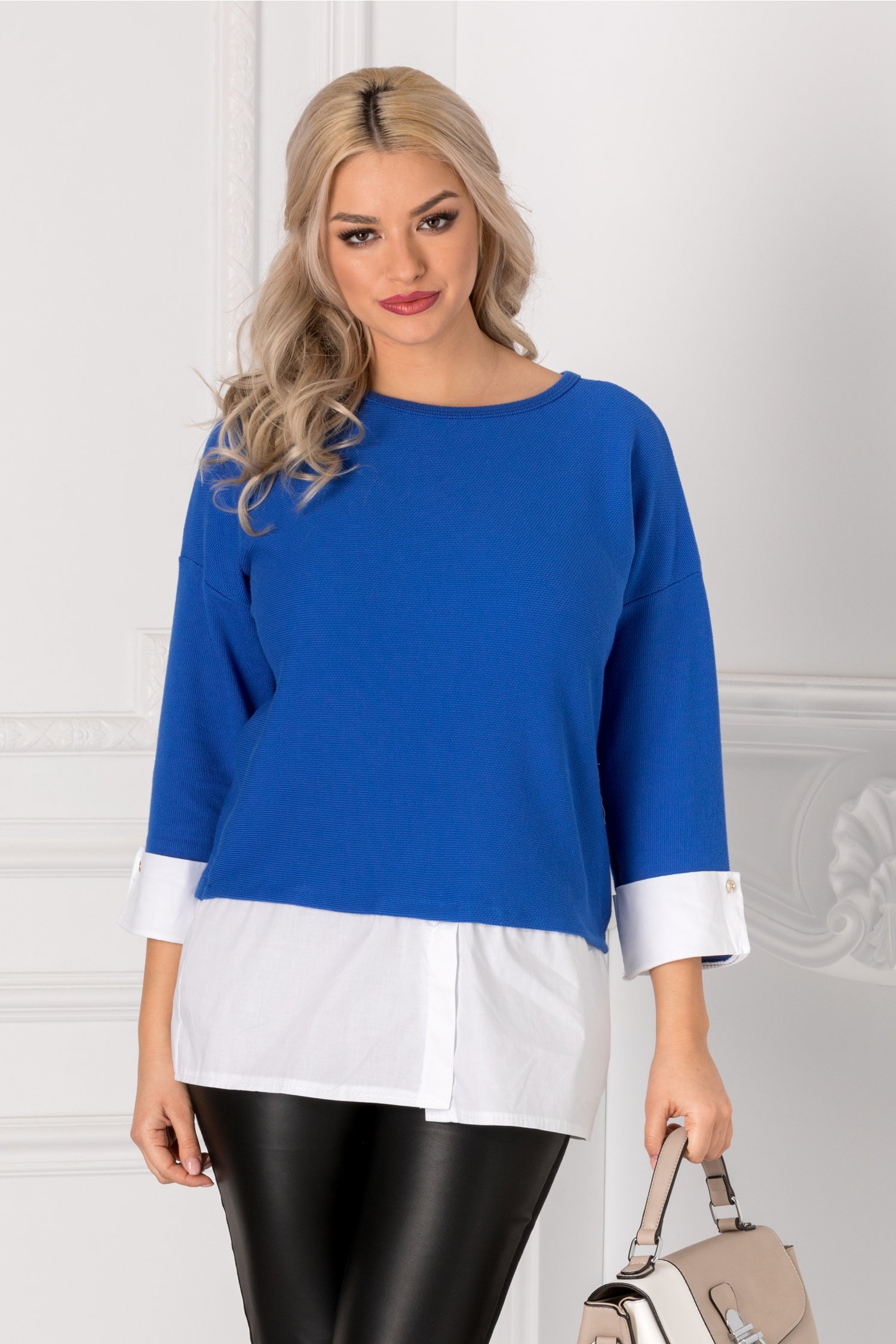 Bluza Alpe albastra cu mansete albe