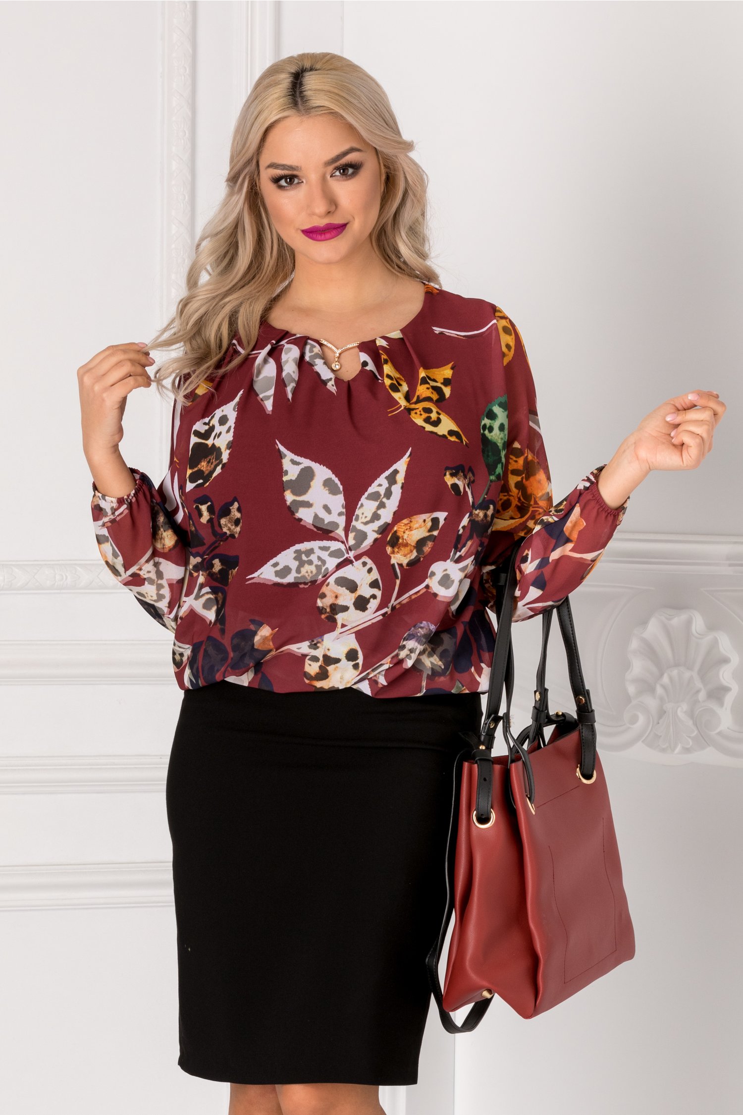 Bluza Cate bordo cu imprimeu floral bej