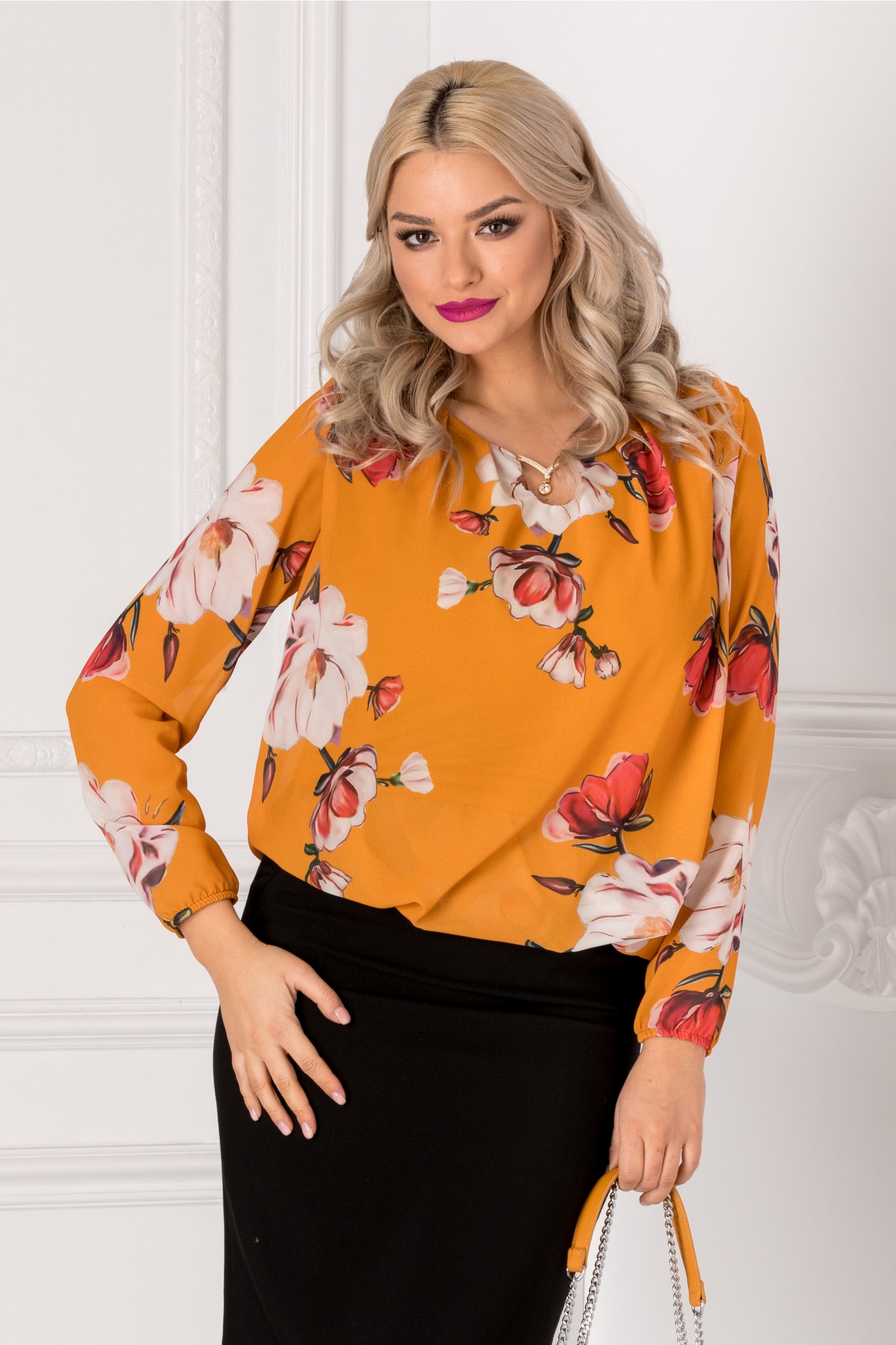 Bluza Cate galben mustar cu imprimeu floral