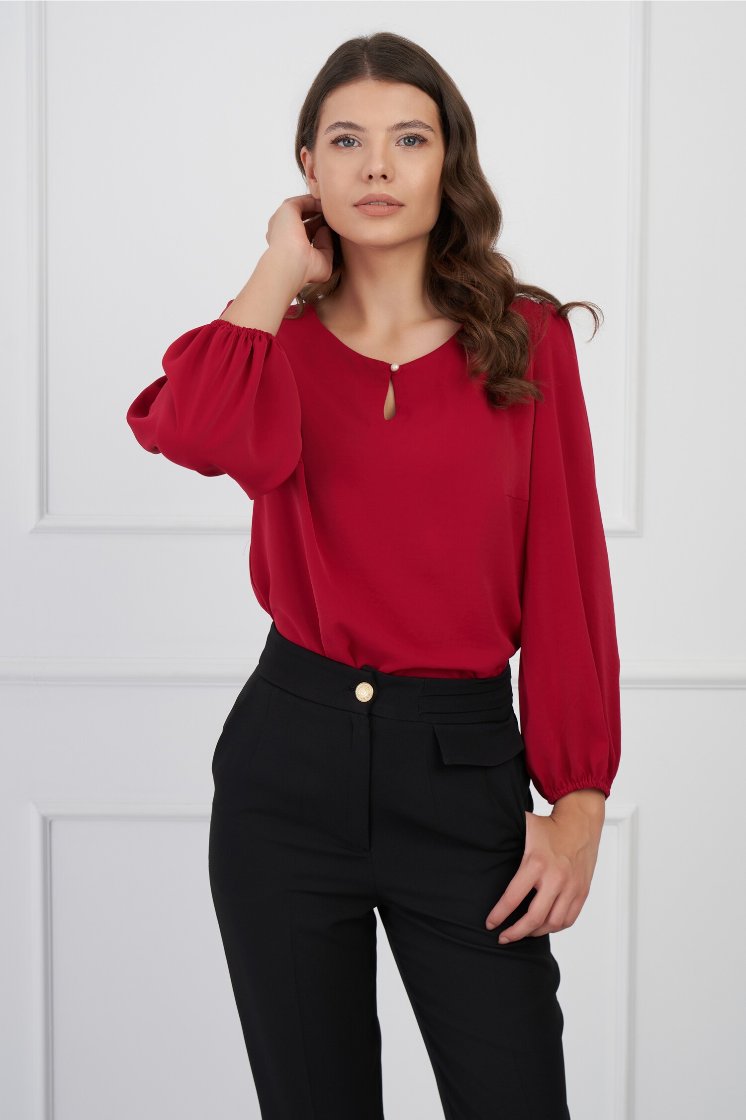 Bluza DY Fashion bordo si nasture la decolteu