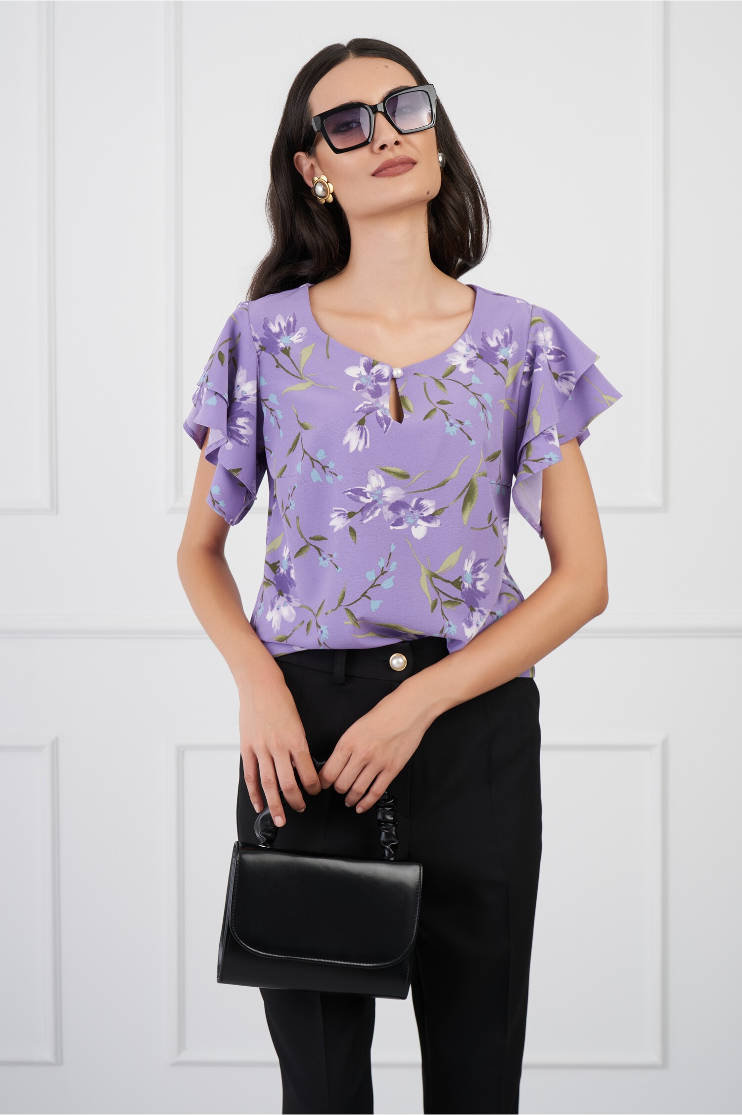 Bluza DY Fashion lila imprimeu floral si volane pe maneci