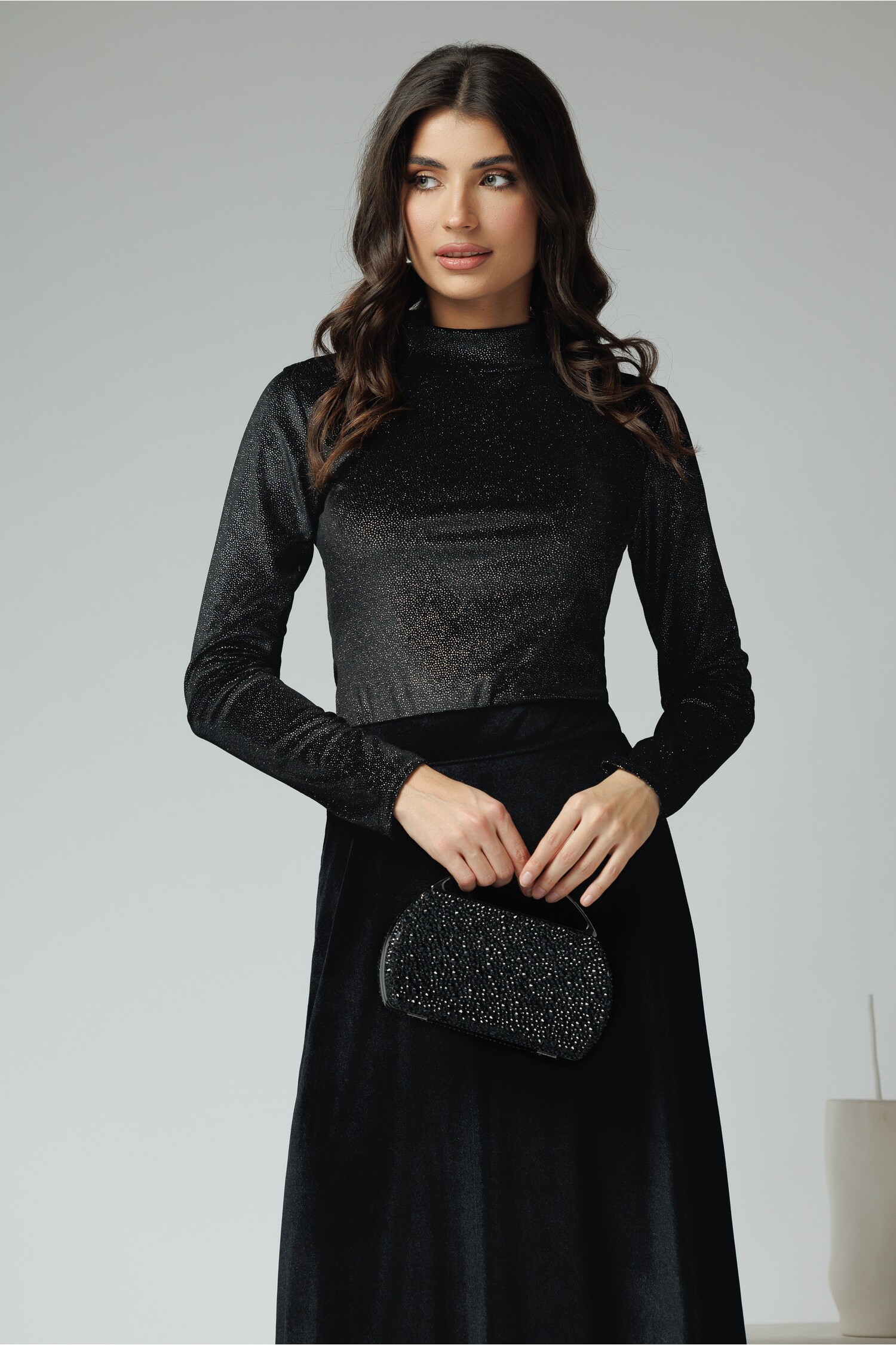 Bluza eleganta din catifea negra cu glitter argintiu