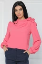 Bluza eleganta din triplu voal corai cu floare pe umar