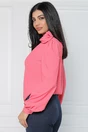 Bluza eleganta din triplu voal corai cu floare pe umar
