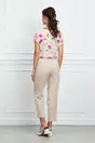 Bluza Gabrielle alba cu maneci scurte si flori roz