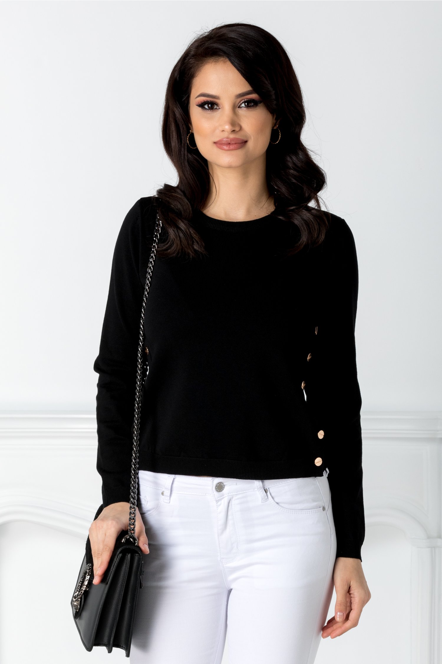 Bluza Melly neagra cu capse aurii pe laterale