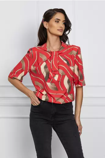 Bluza Miruna rosie cu imprimeu bej si aplicatie tip cravata
