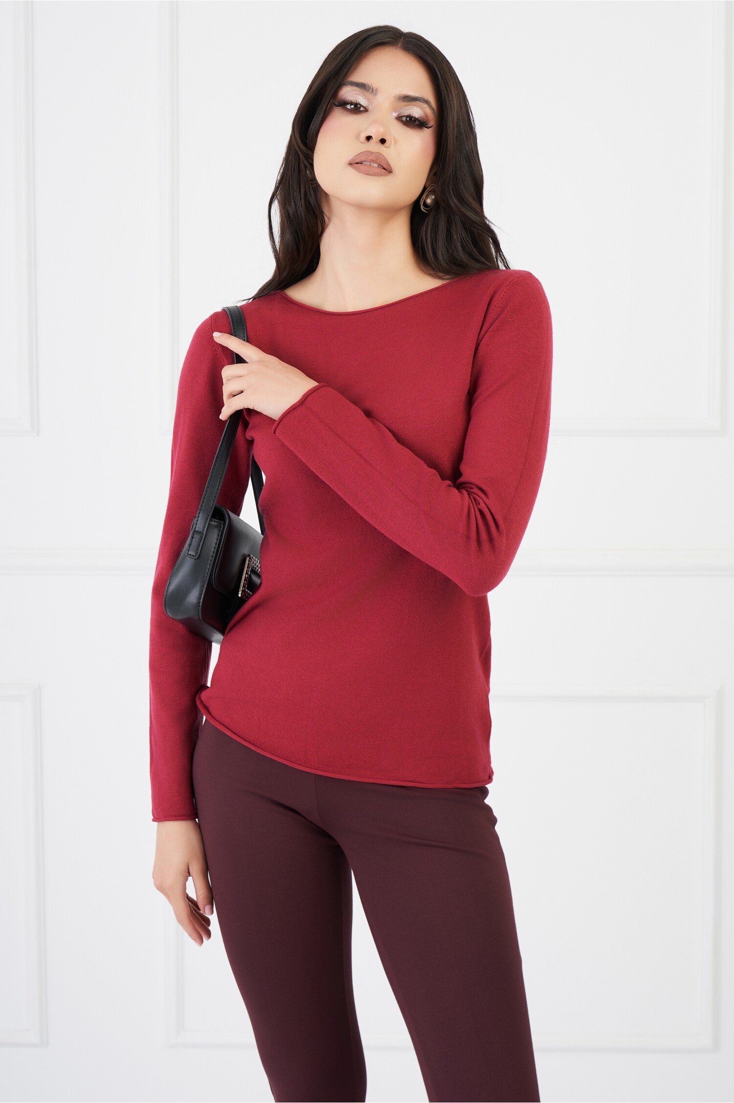 Bluza Nico burgundy cu decolteu rotund