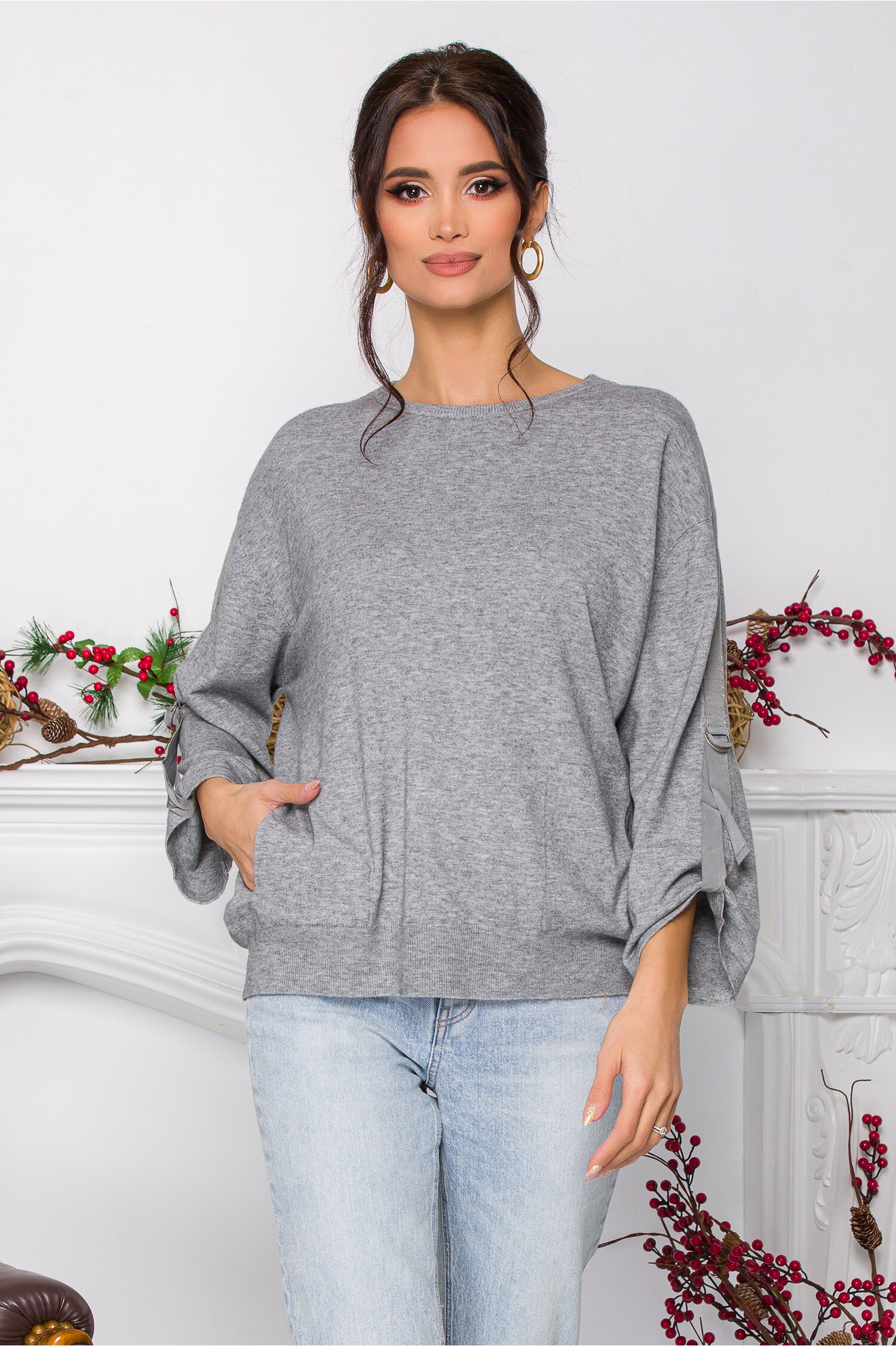 Bluza Pami gri lejera cu banda discreta pe maneci