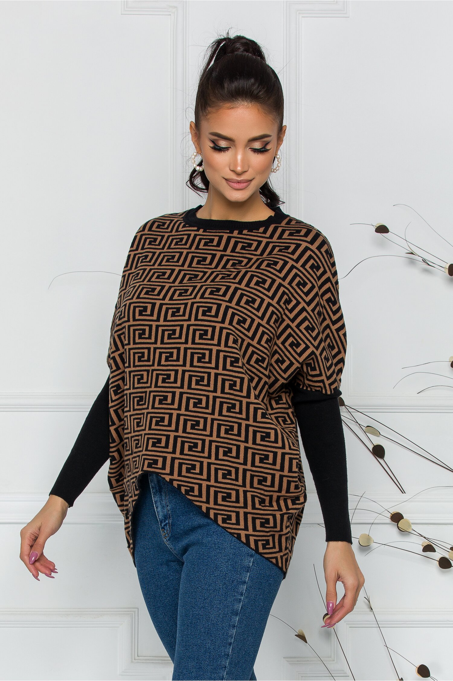 Bluza Rux bej cu imprimeu labirint