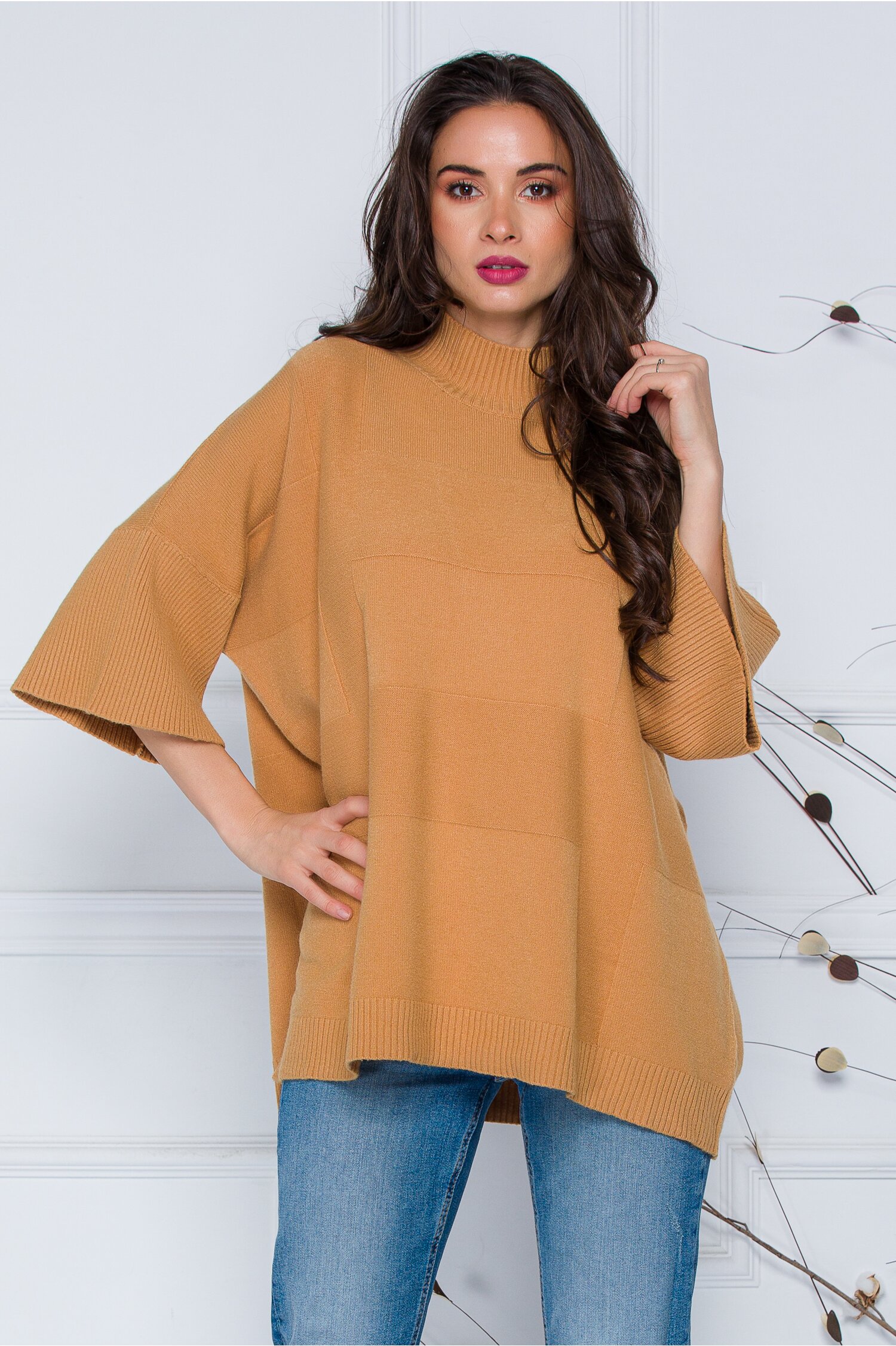 Bluza Sara camel lejera din tricot cu maneci scurte