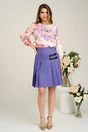 Bluza vaporoasa din viscoza lila cu imprimeu floral roz
