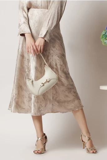 Fusta casual din satin bej cu imprimeuri gri