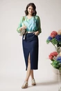 Fusta midi casual din denim albastra cu crepeu si curea impletita