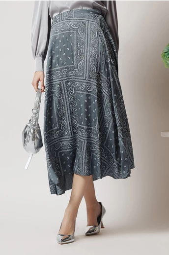 Fusta midi smart-casual din satin gri cu imprimeuri