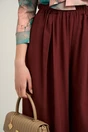 Pantaloni casual din viscoza bordo evazati