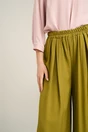 Pantaloni casual din viscoza verde olive evazati