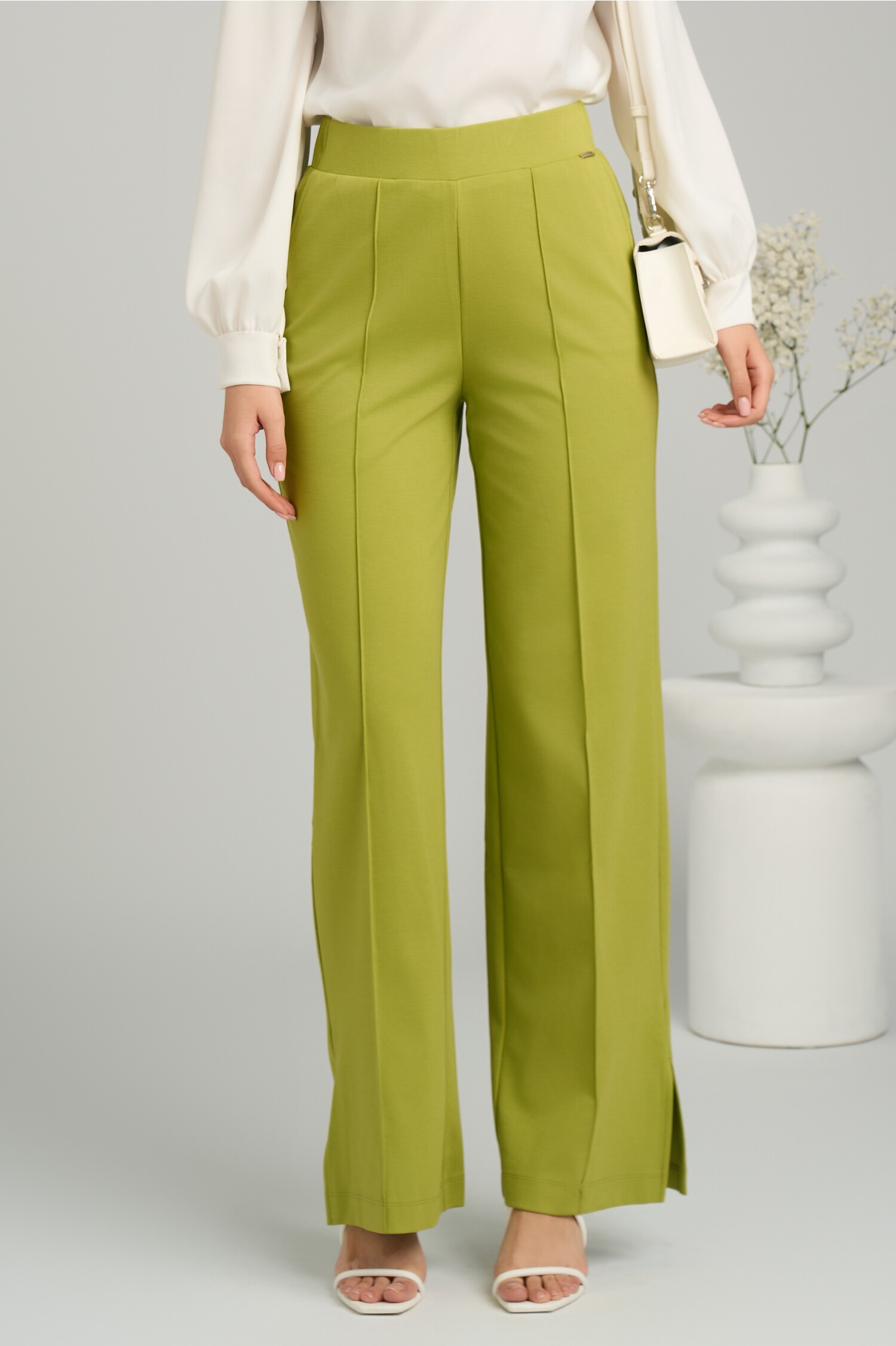 Pantaloni Elore office din bumbac lime cu dunga si buzunare