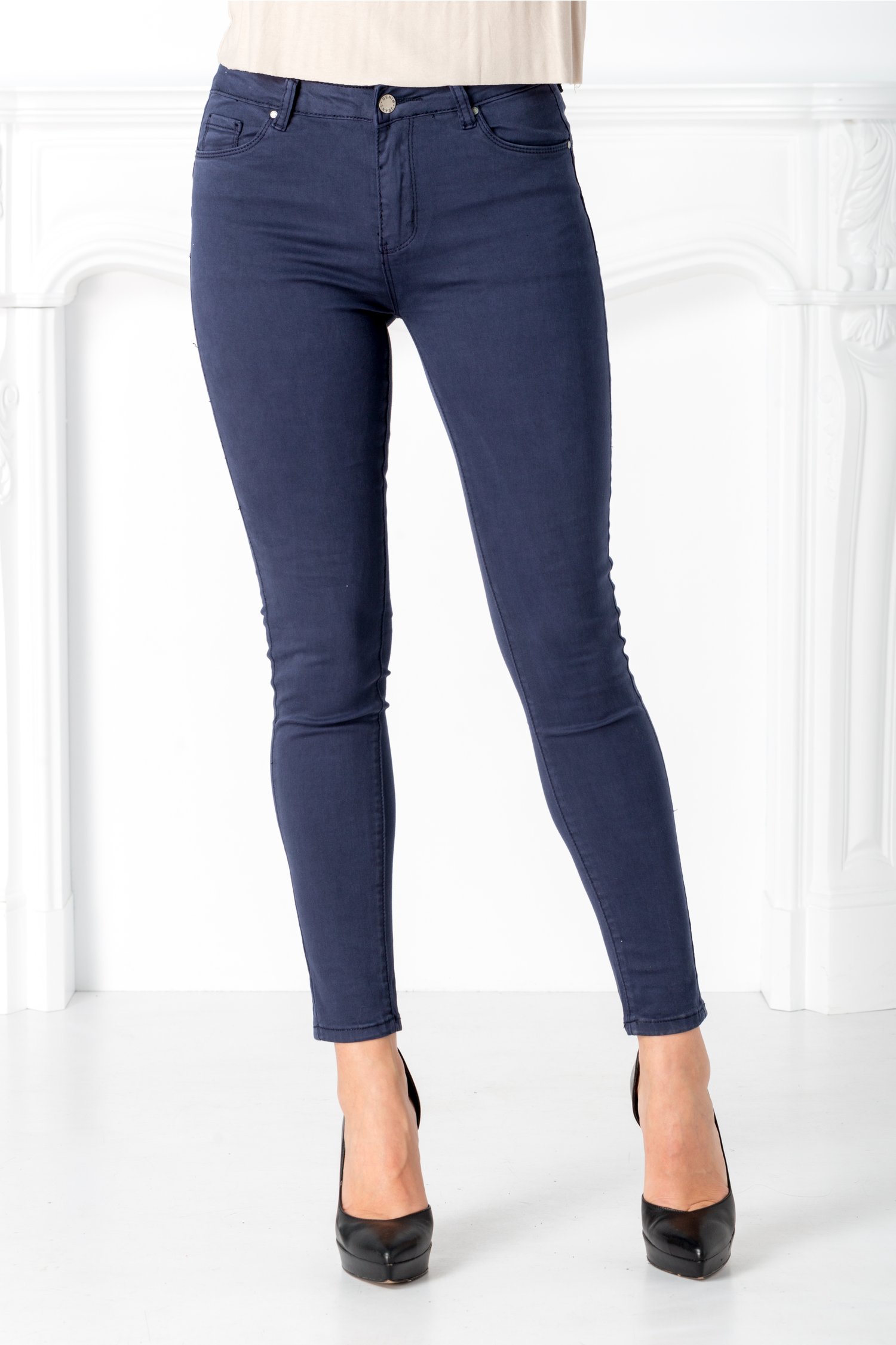 Pantaloni Mali bleumarin