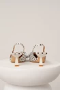Pantofi eleganti din material satinat albi cu buline si funda