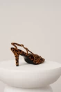 Pantofi eleganti din piele ecologica animal print cu barete si catarame