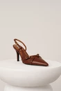 Pantofi eleganti din piele ecologica maro cu barete si catarame