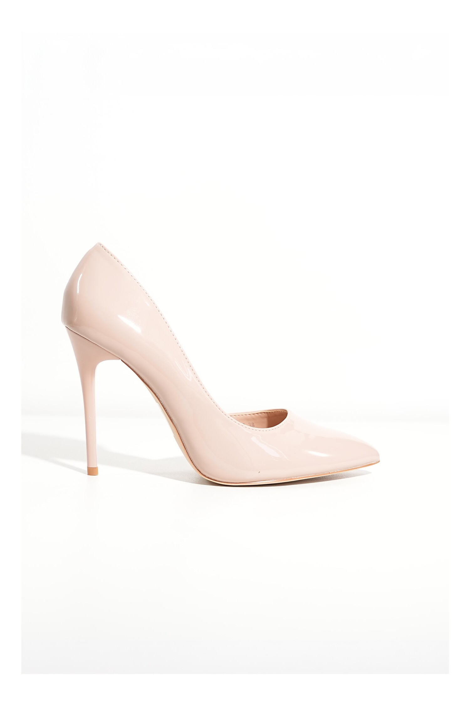 Pantofi Mara nude stiletto lacuiti