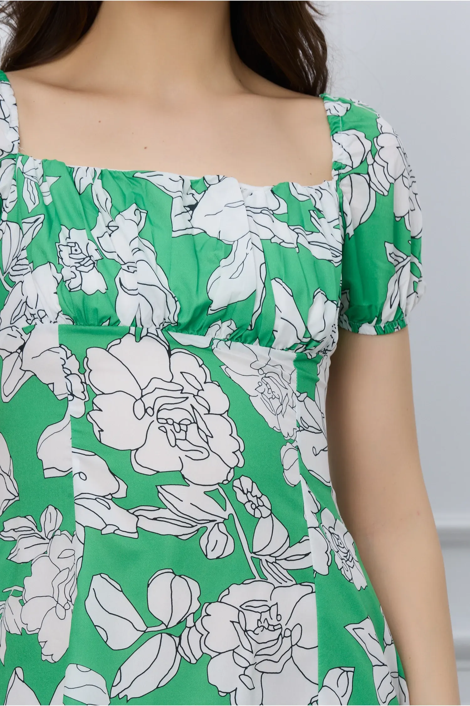 Rochie Simona verde cu imprimeu floral alb 3