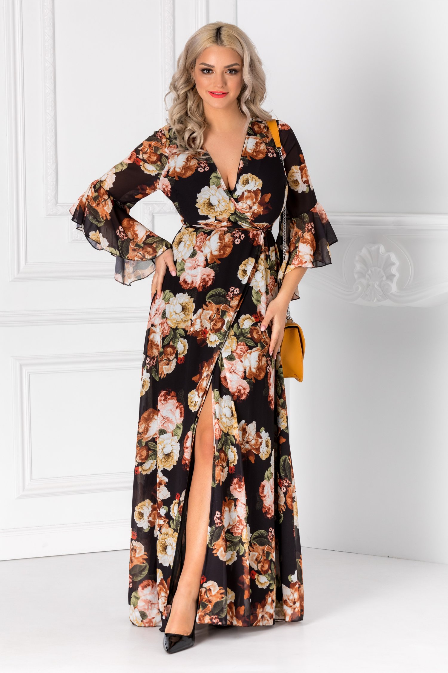 Rochie Alesia lunga neagra cu imprimeu floral